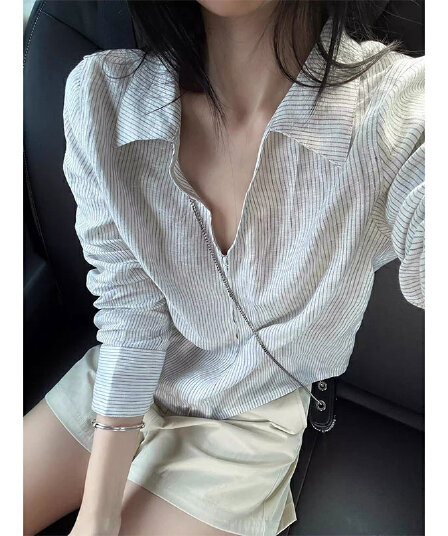 원본 품질 여름 루즈핏 느긋한 바람 디자인 센스 슬림해 보이는 다용도 스트라이프 V넥