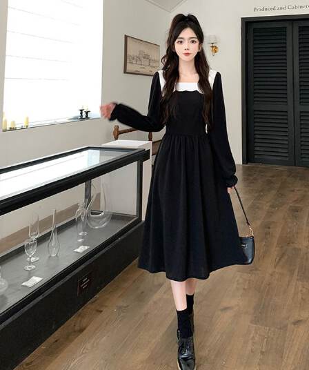 2026 년 가을 겨울 새로운 프랑스식 광장 칼라 패치워크 차 휴식 치마 허리 수축 슬림해 보이는 드레스