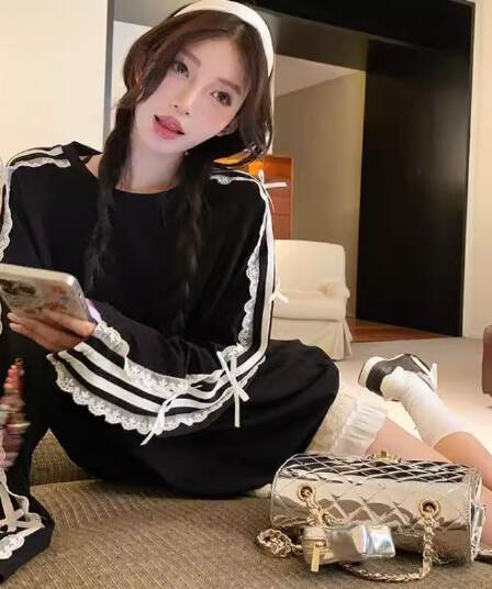 원본 솜씨 이른 가을 디자인 센스 나비 매듭 스트라이프 긴팔 티셔츠 여자 발레 바람 레이스 레이스 맨위