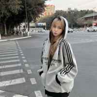 상품 썸네일 1