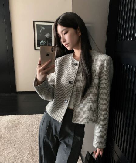 2026 봄 가을 영 새로운 패션 향기로운 재킷 품격 레트로 라운드 넥 단일 행 맨위 스트라이프 루즈핏