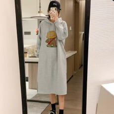 批发<b class='q'>牛奶</b><b class='q'>丝</b>复合贝贝绒有口袋秋冬季加绒连帽卫衣裙休闲遮肉减龄<b class='q'>连衣裙</b>