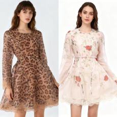 批发2025新款澳洲小众设计感印花<b class='q'>桑蚕丝</b>亚麻收腰<b class='q'>连衣裙</b>