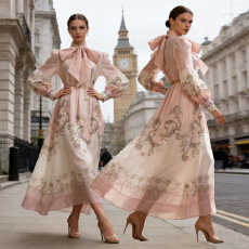 批发新款欧美风宽松版立领<b class='q'>灯笼</b>长袖大摆印花长裙优雅连衣长裙4色