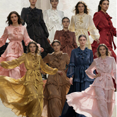 批发新款度假风花边系带立领多层珍珠荷叶边大摆型纯色长款连衣裙10色