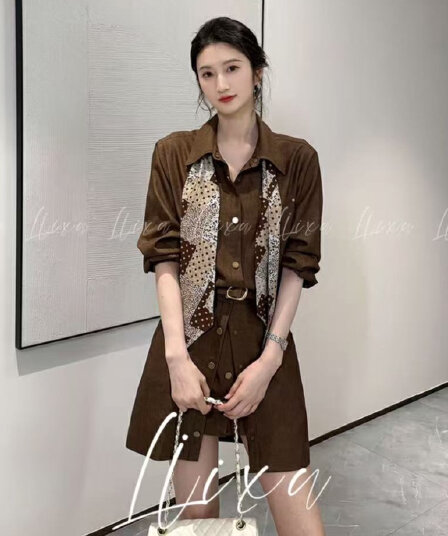 경기 스카프 벨트 잃어버린 잃어버린 봄 여름 새로운 기타 착용 스타일 레트로 품격 폴로 칼라 길다 셔츠 허리 수축 미니 스커트 세트