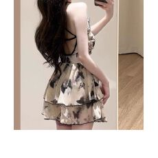 批发재고있음连体性感显瘦遮肚韩版ins复古少女小胸聚拢温泉高级感