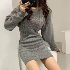 批发韩国ins秋冬气质圆领菱形纹小心机<b class='q'>露背</b>修身显瘦包臀针织<b class='q'>连衣裙</b>女