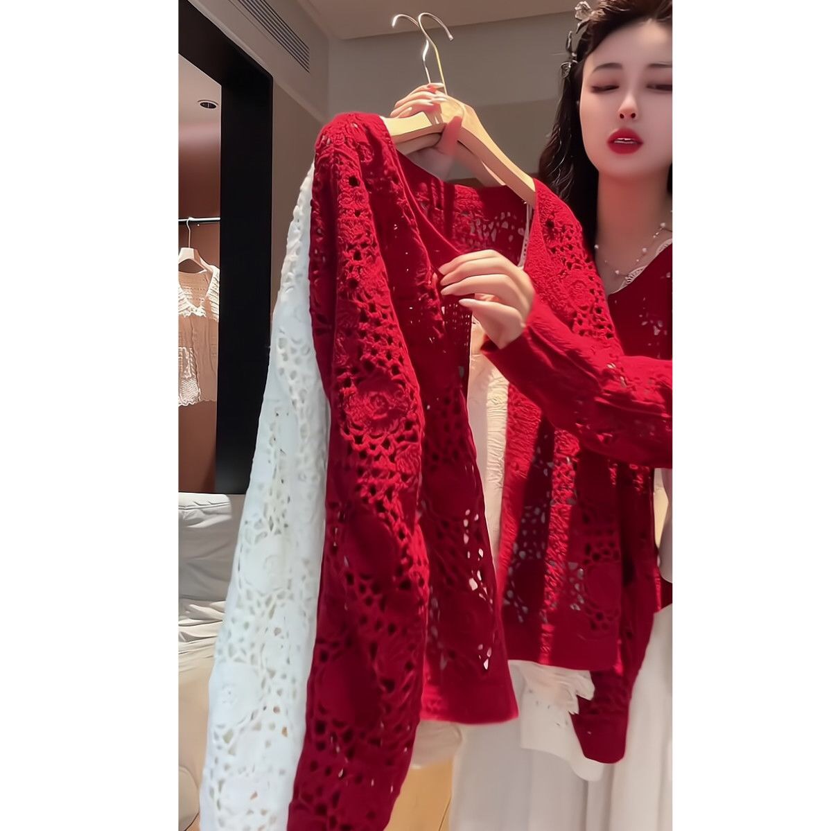 있음 선적 한국 chic 봄 여름 새로운 향기로운 품격 오픈 가디건 홀로우 아웃 다용도 슬림해 보이는 슬립 투피스 세트