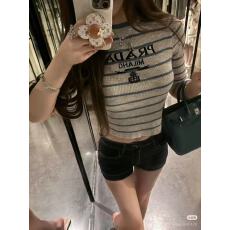 批发美式复古辣妹条纹中袖<b class='q'>T</b><b class='q'>恤</b>女夏季新款设计感修身显瘦别致短款上衣
