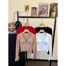 批发实拍不减~纯欲辣妹V领喇叭袖<b class='q'>T</b><b class='q'>恤</b>女秋冬内搭低胸短款上衣