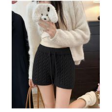 批发已出货 秋冬辣妹麻花阔腿针织短裤女小个子外穿松紧腰打底裤