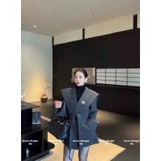 批发秋冬新款韩系精致M胸针海军领英伦磨毛中长大衣女