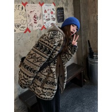 批发费尔岛<b class='q'>印花</b>环保羊羔毛新款秋冬高级感保暖<b class='q'>外套</b>毛毛绒复古慵懒大衣