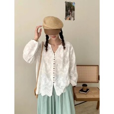 批发春装新款女装甜美小清新V领重工<b class='q'>刺绣</b>棉麻开衫长袖宽松<b class='q'>衬衣</b>