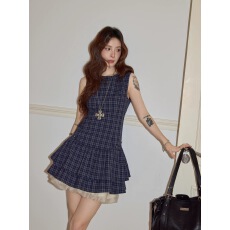 批发收腰A字<b class='q'>连衣裙</b>