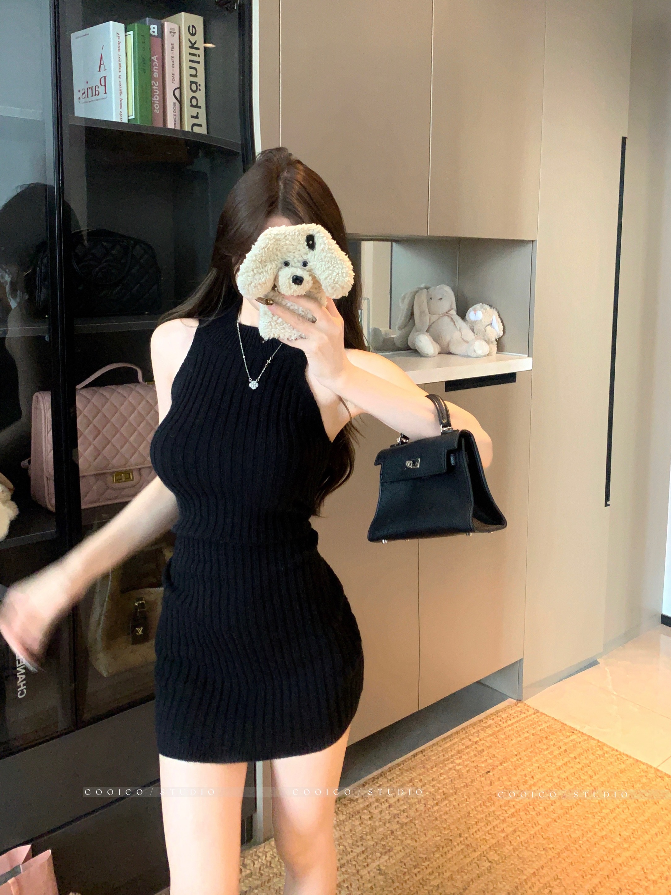 실사 검정색 드레스 가을 핫걸 민소매 니트 만나는 타이트 스커트 미니 스커트
