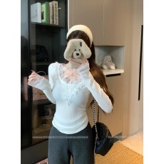 批发实拍 纯色长袖花朵针织打底衫女秋季内搭叠穿法式<b class='q'>修身</b>显瘦上衣