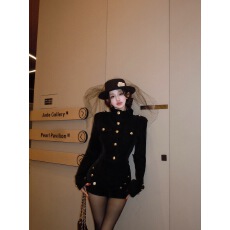 批发实拍 英伦复古黑色立领短款金属扣外套秋冬高级感显瘦高腰裤<b class='q'>套装</b>