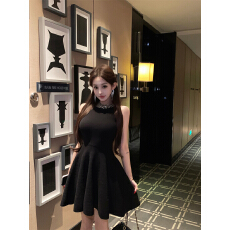 批发实拍 迷人陷阱 显瘦气质时尚修身轻奢性感小众设计感<b class='q'>连衣裙</b>