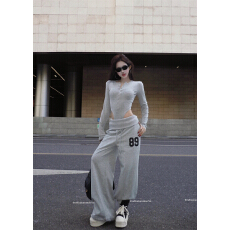 批发实拍 V领长袖新款内搭打底衫修身连体衣T恤女<b class='q'>休闲</b>阔腿卫裤套装