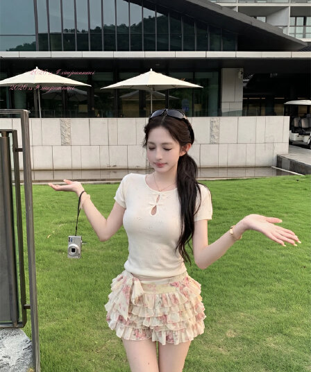실사 빛 연 여름 라운드 넥 나비 매듭 홀로우 아웃 자카드 니트 반팔 티셔츠 여성 여름 슬림해 보이는 맨위