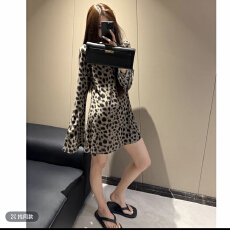 批发2026夏季新款慵懒风松弛感弹力舒适宽松显瘦防晒豹纹长袖<b class='q'>连衣裙</b><b class='q'>女</b>
