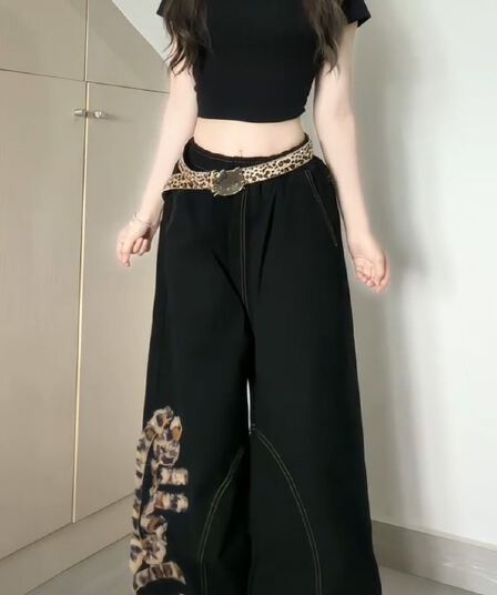 아메리칸 레트로 핫걸 디자인 센스 레오파드 무늬 패치워크 작은 대중 데님 바지 여름 얇은 스타일 넓은 다리 루즈핏 바닥 청소 바지