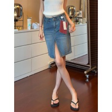 批发美式辣妹蓝色气质开叉牛仔五分裙女2026<b class='q'>秋</b>季新款修身百搭半身裙子