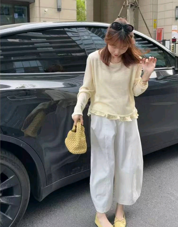 2026 봄 여름 섹션 디자인 센스 밑단 레이스 라운드 넥 루즈핏 쇼트 스타일 얼음 실크 셔츠