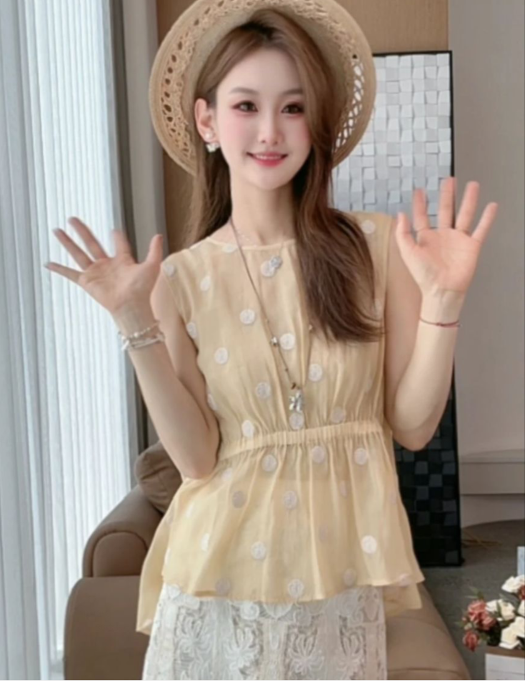 서클 라운드 2026 원본 창조 민소매 슬림해 보이는 앞이 짧고 뒤가 길다 맨위
