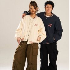 2025年冬季新款设计感宽松款棉服夹棉情侣棒球服夹克外套现货款