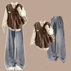 批发时尚套装#保暖厚款毛衣马甲搭学院风甜美宽松衬衫搭百搭牛仔裤