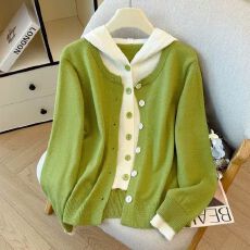 批发绵<b class='q'>羊绒</b>27#韩系穿搭撞色连帽假两件毛衣设计感慵懒软糯针织衫外套