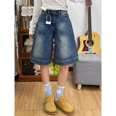 批发复古蓝阔腿五分牛仔短裤<b class='q'>女</b>夏季新款设计感高腰宽松显瘦<b class='q'>直筒</b>中裤子
