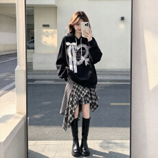 批发时尚套装#蝴蝶结拼接蕾丝拼接<b class='q'>套头卫衣</b>搭配加腰带撞色拼接格子裙