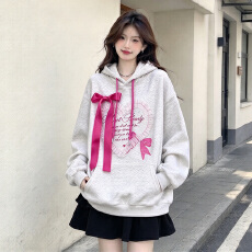 批发时尚套装#蝴蝶结拼接蕾丝拼接宽松<b class='q'>套头卫衣</b>搭配荷叶边蛋糕半身裙