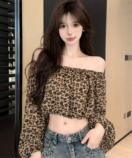 실사 섹시함 순수한 욕망 핫걸 보트넥 오프숄더 레오파드 무늬 쉬폰 블라우스 쇼트 스타일 이슬 뼈의 벌룬 소매 도트 무늬 맨위