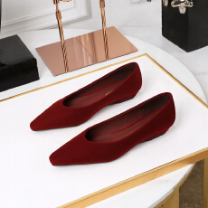 批发法式尖头坡跟单鞋浅口休闲百搭一脚蹬简约绒面奶奶鞋通勤女鞋