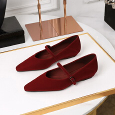 批发法式气质小尖头坡跟单鞋绒面通勤休闲一字带玛丽珍鞋女