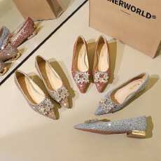 批发新中式水钻金属扣水晶亮片<b class='q'>婚纱</b><b class='q'>新娘</b>鞋平底尖头单鞋女