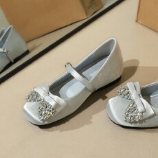 批发法式<b class='q'>甜美</b>风绸缎高级感蝴蝶结水钻圆头一字带内增高单鞋女