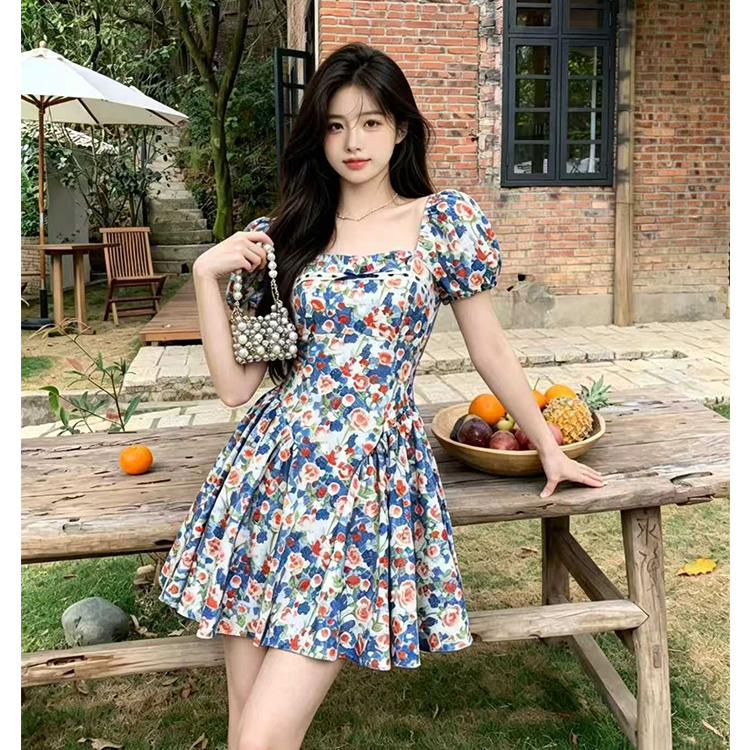 키 큰 남자 빅 사이즈 여성 의류 부드러운 휴가 바람 허리 수축 슬림해 보이는 꽃무늬 점프 슈트 치마