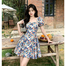 批发高个子大码女装温柔度假风收腰显瘦碎花连衣裙子