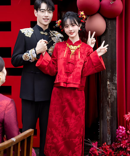 새로운 중식 개선 참여 치파오 작은 키 토스트 서비스 2026 새로운 결혼 뒷문 고급 센스 캐비닛에서 예복