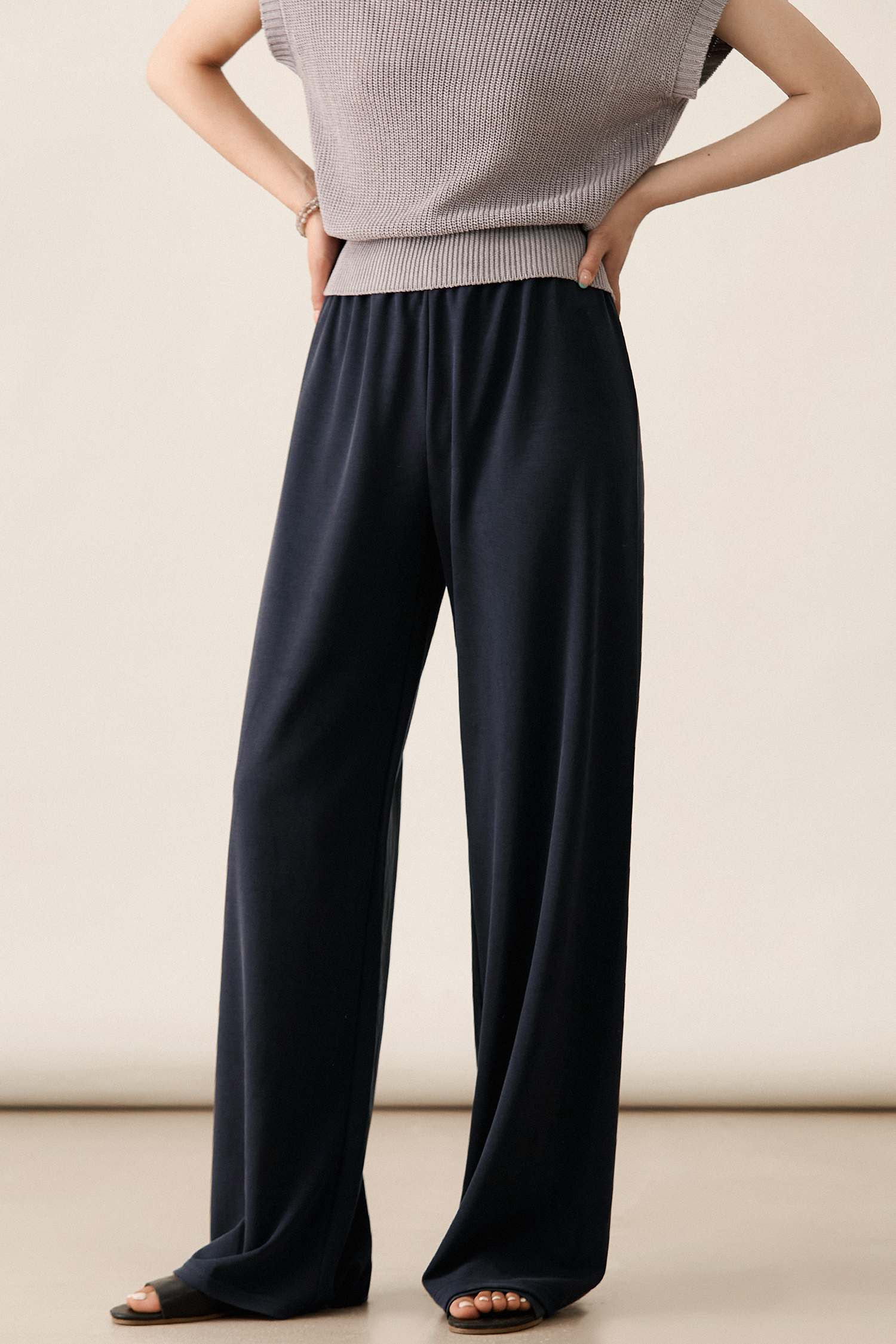 카운터 품질 2025 봄 여름 새로운 부드럽게 통기성 편안함 프로 피부 넓은 다리 스트레이트 슬림해 보이는 캐주얼 바지