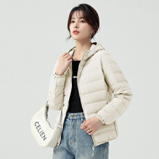 批发秋<b class='q'>冬</b>女士连帽轻薄羽绒跨境新款高品质保暖超轻上衣白鸭绒羽绒衣服