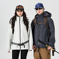 批发户外软壳冲锋衣男女春秋户外防风休闲<b class='q'>夹克</b>连帽爬山<b class='q'>运动</b>外套情侣款