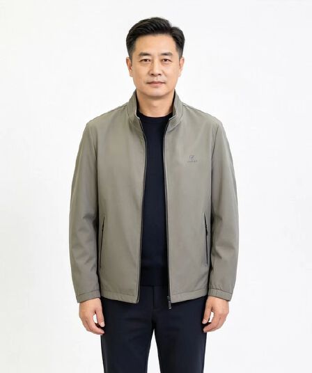 개체 봄 가을 새로운 남성 재킷 캐주얼 스탠드 칼라 재킷 루즈핏 중년 아빠 로드 중 트렌드 백 잡아라. 옷