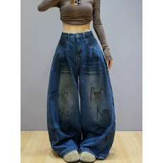 批发设计感美式街头涂鸦<b class='q'>牛仔</b>裤女2025冬季新款复古百搭显瘦阔腿弯刀裤